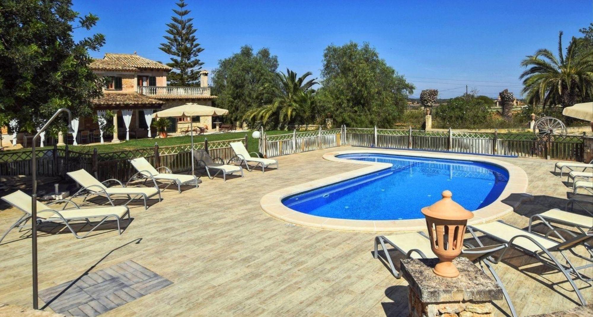Holiday home Mit Pool Und Internet Fuer 12 Personen *